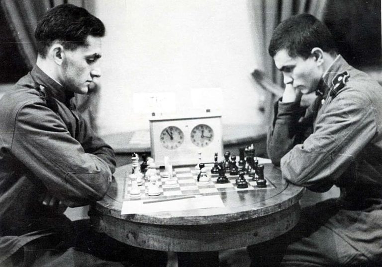 Шахматист Леонид Штейн