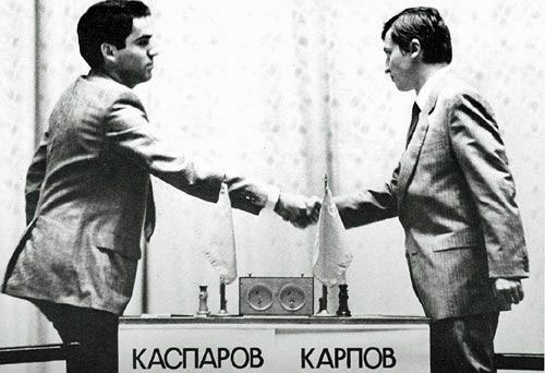Рукопожатие Каспарова и Карпова в 1985 году