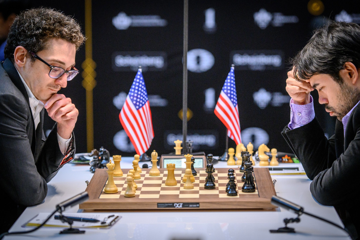 Поединок между Фабиано Каруаной и Хикару Накамурой завершился вничью | Фото: FIDE / Michal Walusza